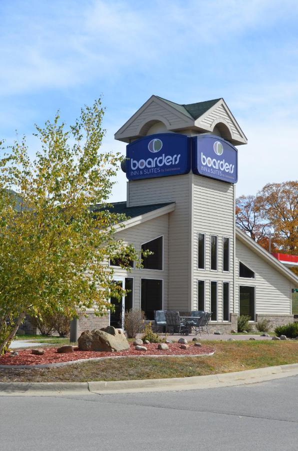 Boarders Inn And Suites By Cobblestone Hotels - Fayette Bagian luar foto